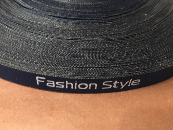    1 Fashion Style  (100)  